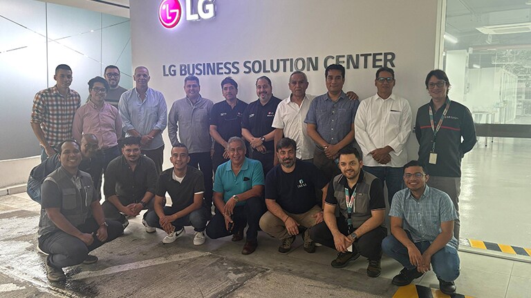 Reforzando la Filosofía Ahead of the Expected